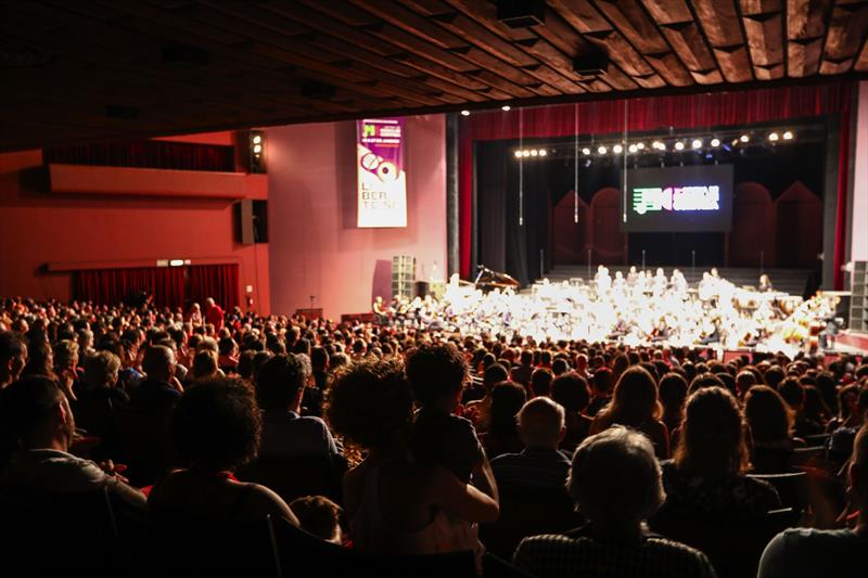 Oficina de Música 2020: Renato Teixeixa, Danilo Caymmi e concerto sinfônico encerram evento