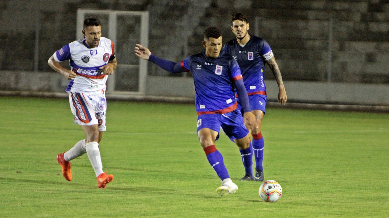 Paraná 2×0