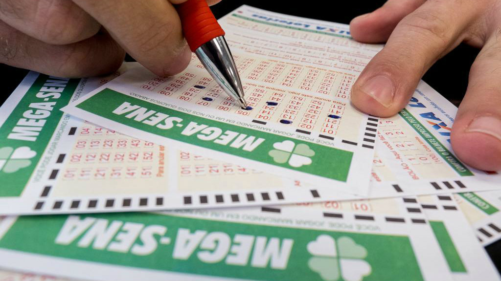 Mega-Sena pode pagar 200 milhões de reais nesta quinta-feira (27)