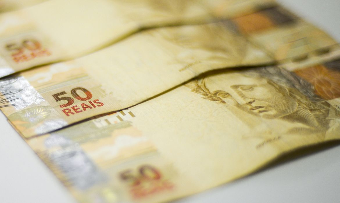 Calamidade pública não dispensa teto de gastos e regra de ouro