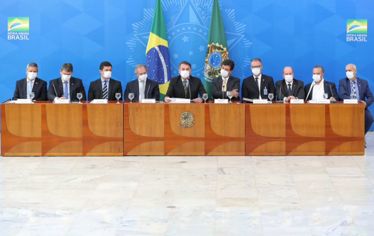 Governo anuncia a distribuição de R$ 200 a trabalhadores autônomos