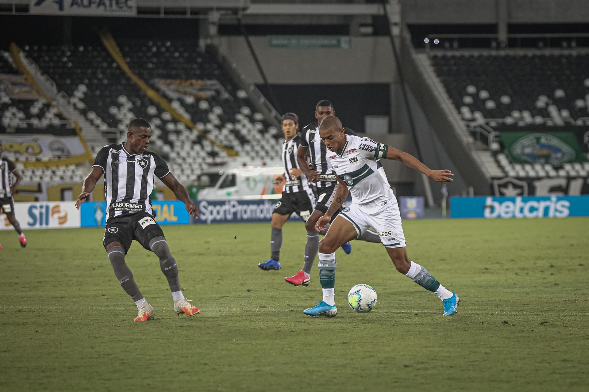 Empate sem gols