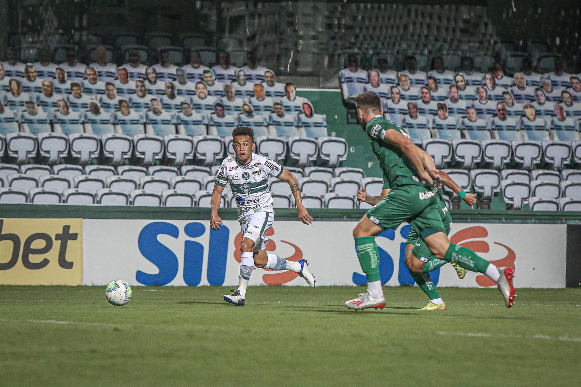Coxa perde no Brasileirão
