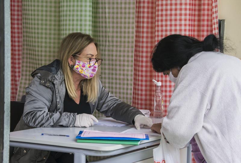 Educação faz semana de entrega dos kits pedagógicos