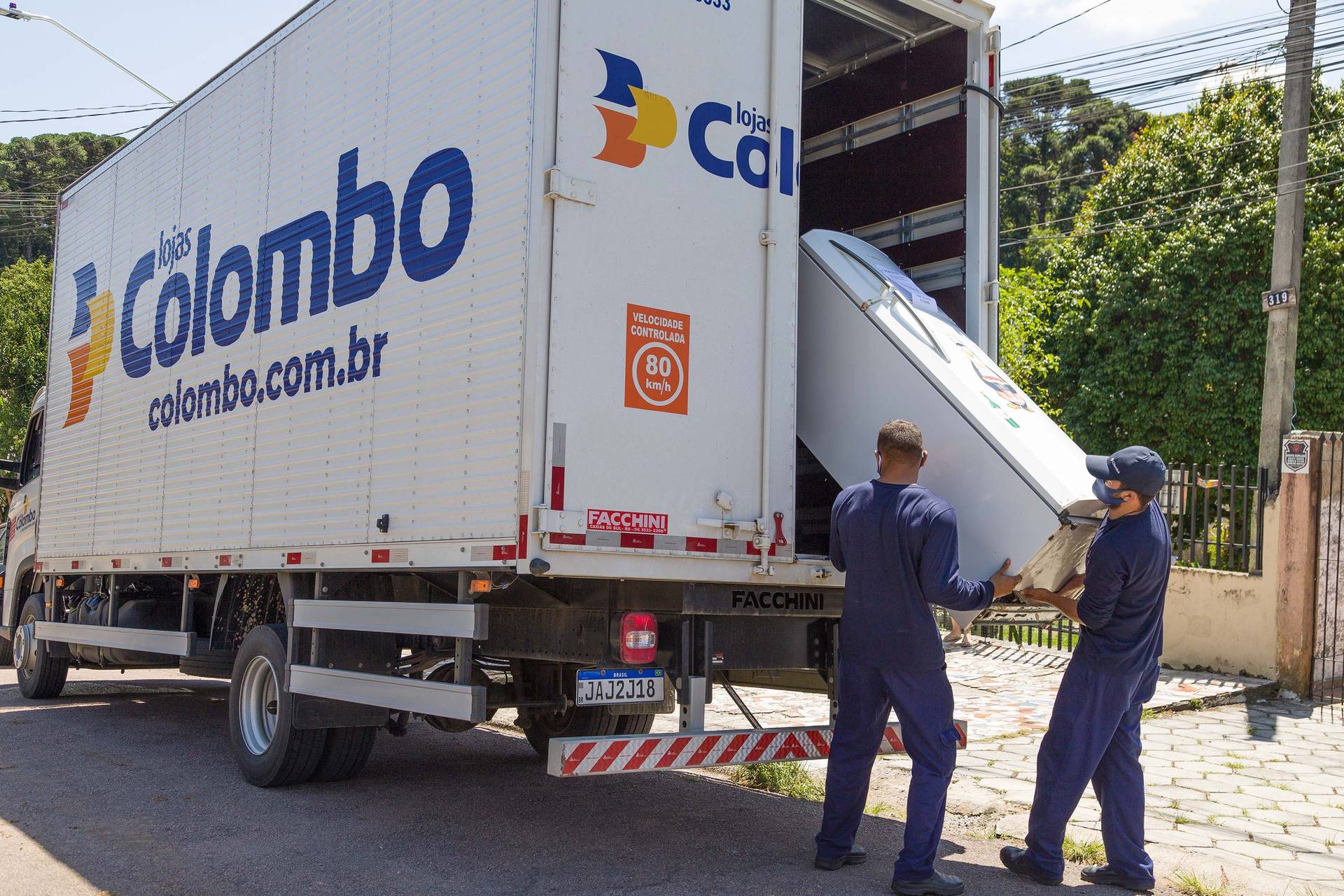 Campanha da Copel “Trocou, economizou” começa nova etapa na próxima segunda-feira
