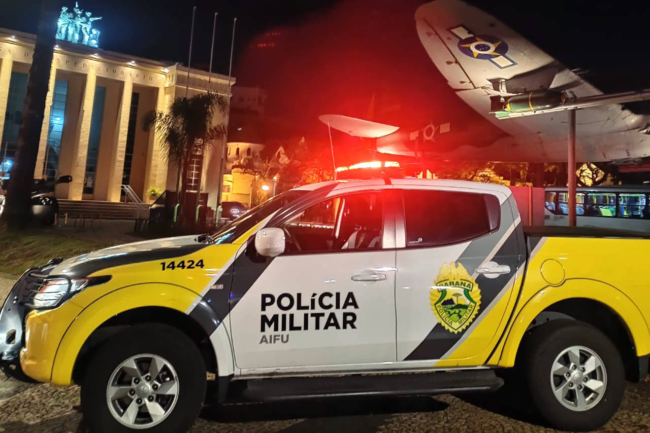 Ação integrada fiscaliza 24 pontos comerciais e dispersa 1,8 mil pessoas no final de semana