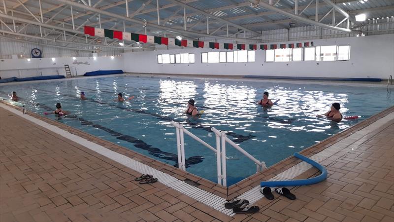 De forma gradativa, centros esportivos da Prefeitura retomam aulas presenciais