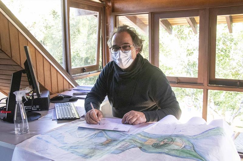 Prefeitura oferece estágio para universitários de todas as idades