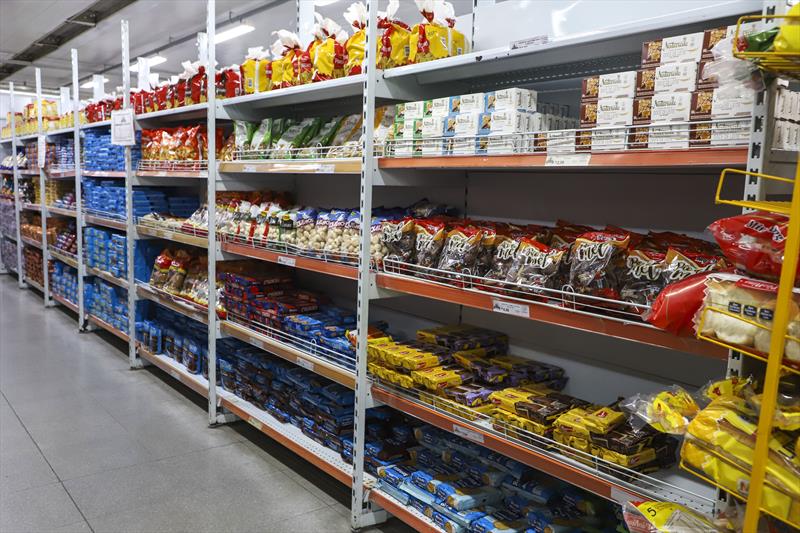 Simplificação de cadastro e modernização facilitam acesso ao Armazém da Família