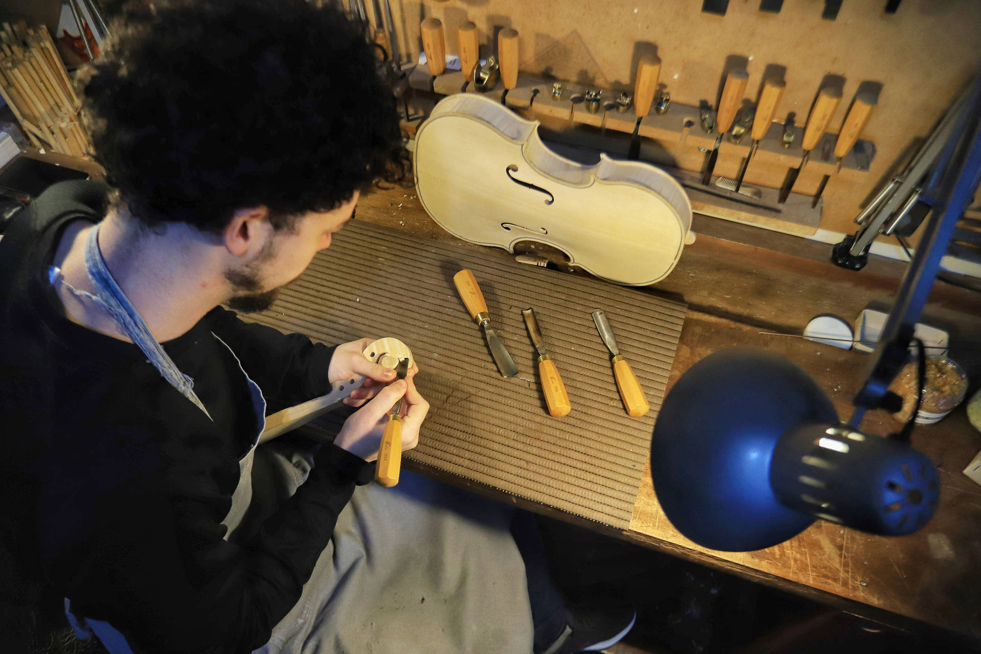 Governo propõe ampliar direito a auxílio emergencial a mais 25 mil empresas