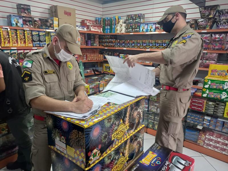 Nova ação vistoria venda de fogos de artifício em cinco bairros