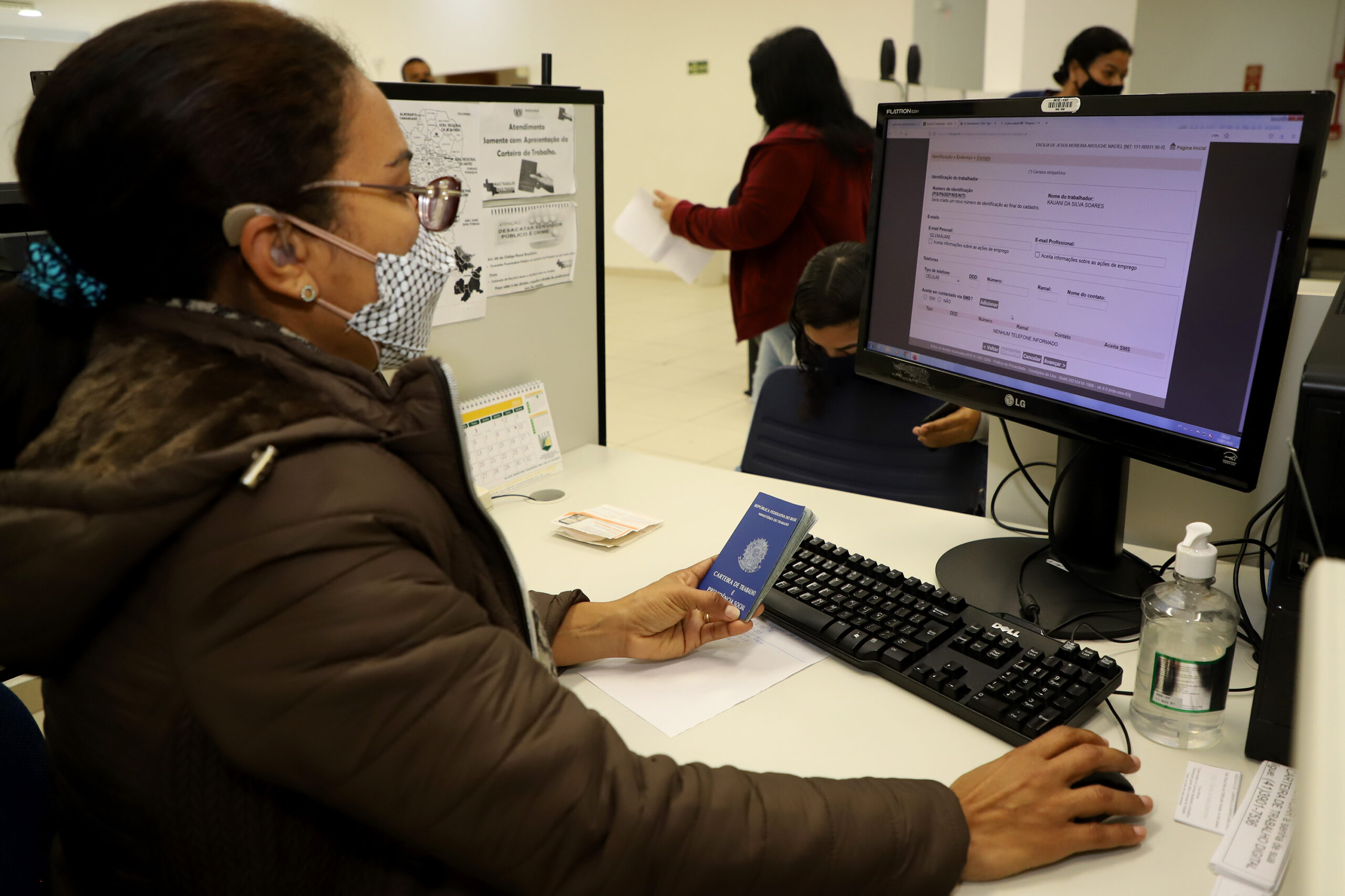 Agências do Trabalhador têm 10,6 mil vagas disponíveis em todas as regiões do Estado