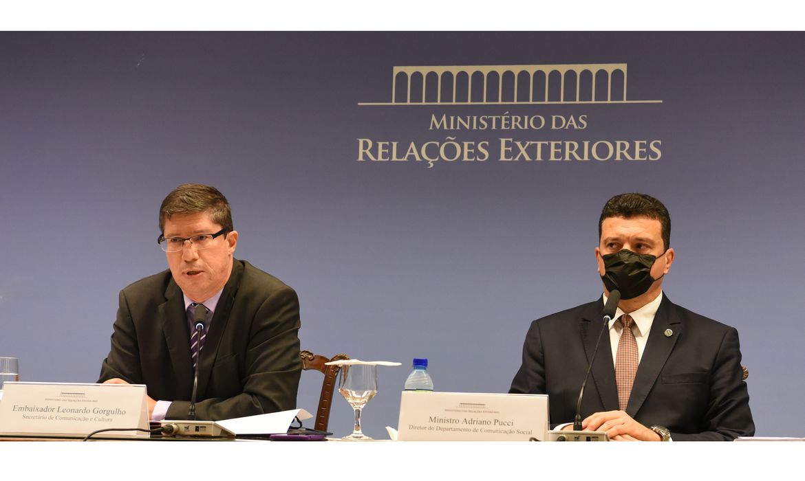 Itamaraty prepara retirada de brasileiros que estão na Ucrânia