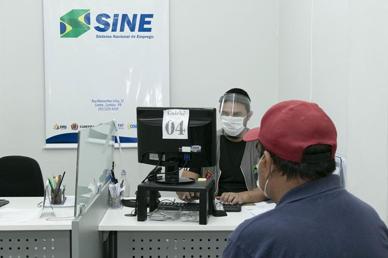 FAS e empresas selecionam trabalhadores para 700 vagas