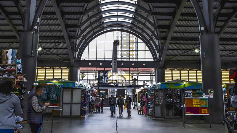 Rua da Cidadania Matriz faz 25 anos com promoção de hortifrúti e shows