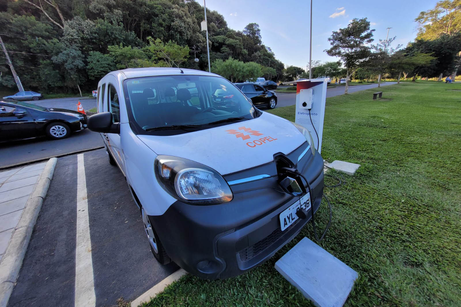 Projeto de P&D entre Copel, UFPR e Curitiba implanta microrrede de energia no Parque Barigui