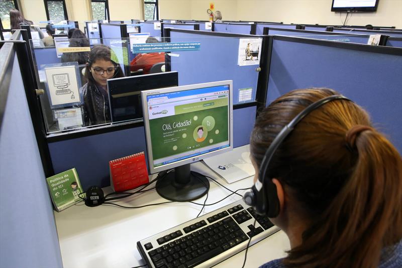 Atendimentos na Central 156 crescem 73% e chegam a 24,6 mil por dia