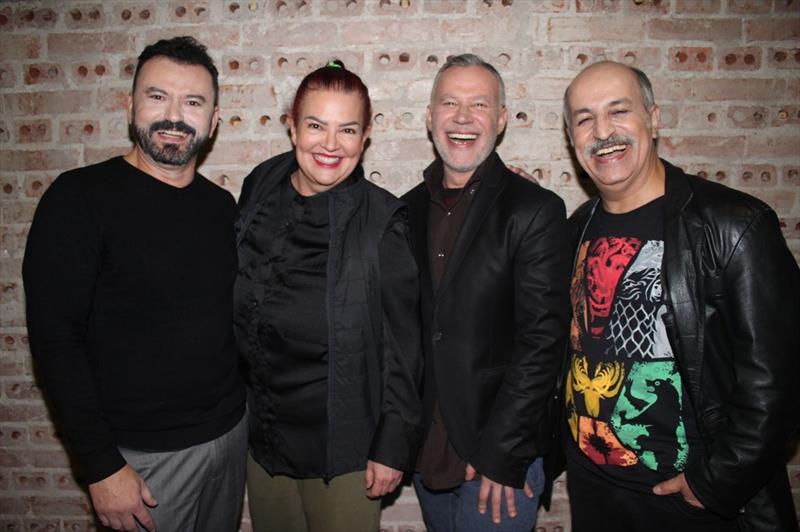 Novas peças estreiam nos teatros da Fundação Cultural de Curitiba