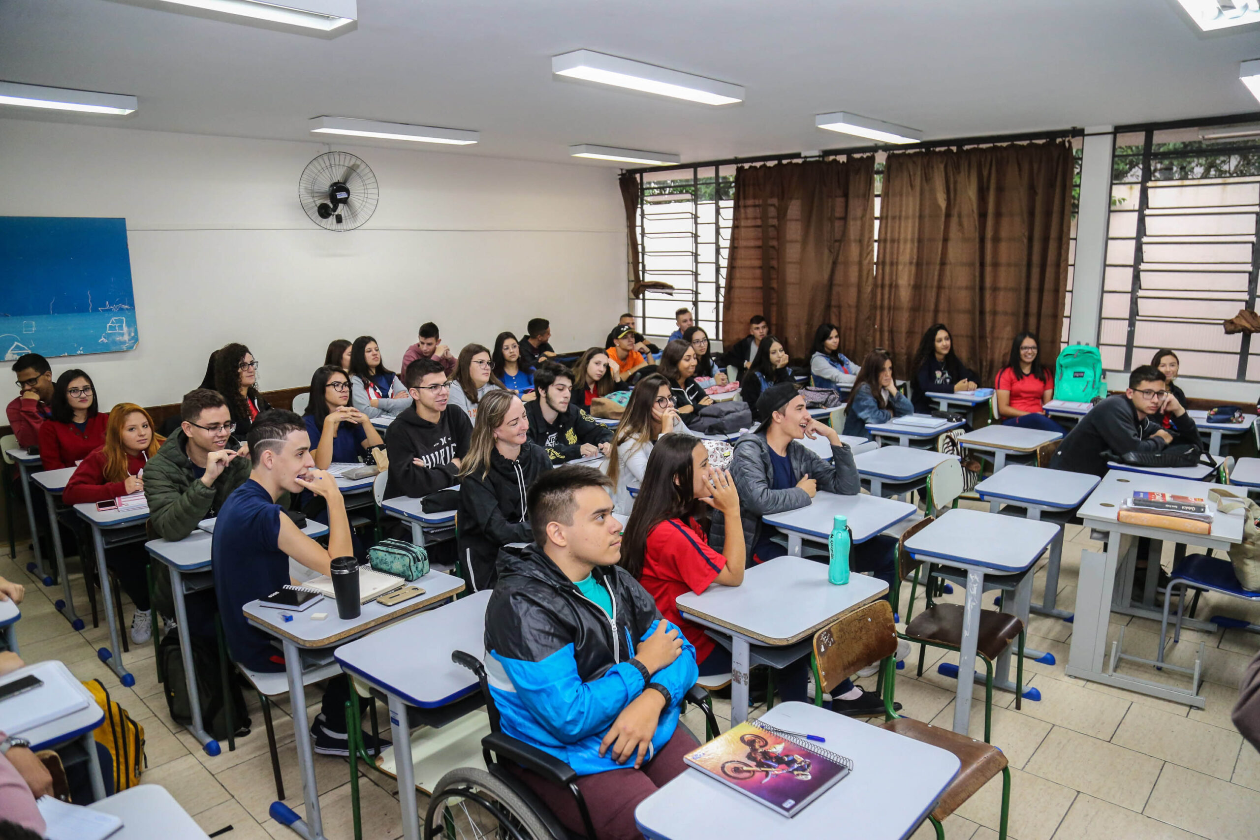 Alunos da rede estadual voltam às aulas nesta segunda-feira