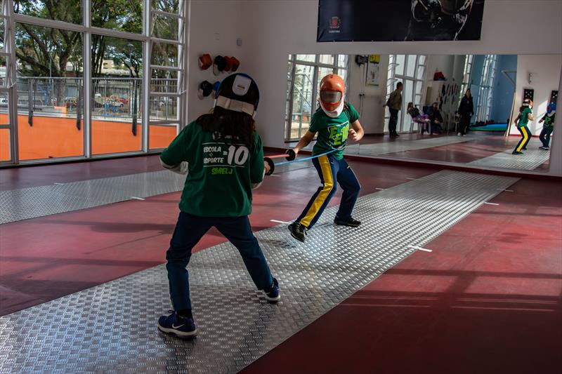 Praça Afonso Botelho é referência de esporte e lazer na Regional Portão