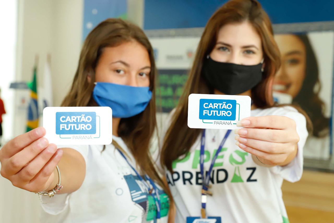 Com alterações na lei, programa Cartão Futuro alcança mais jovens e facilita contratações