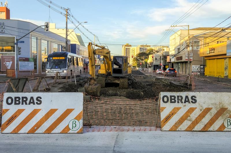 Para avanço na obra do Ligeirão, em Curitiba, República Argentina terá trecho bloqueado segunda e terça