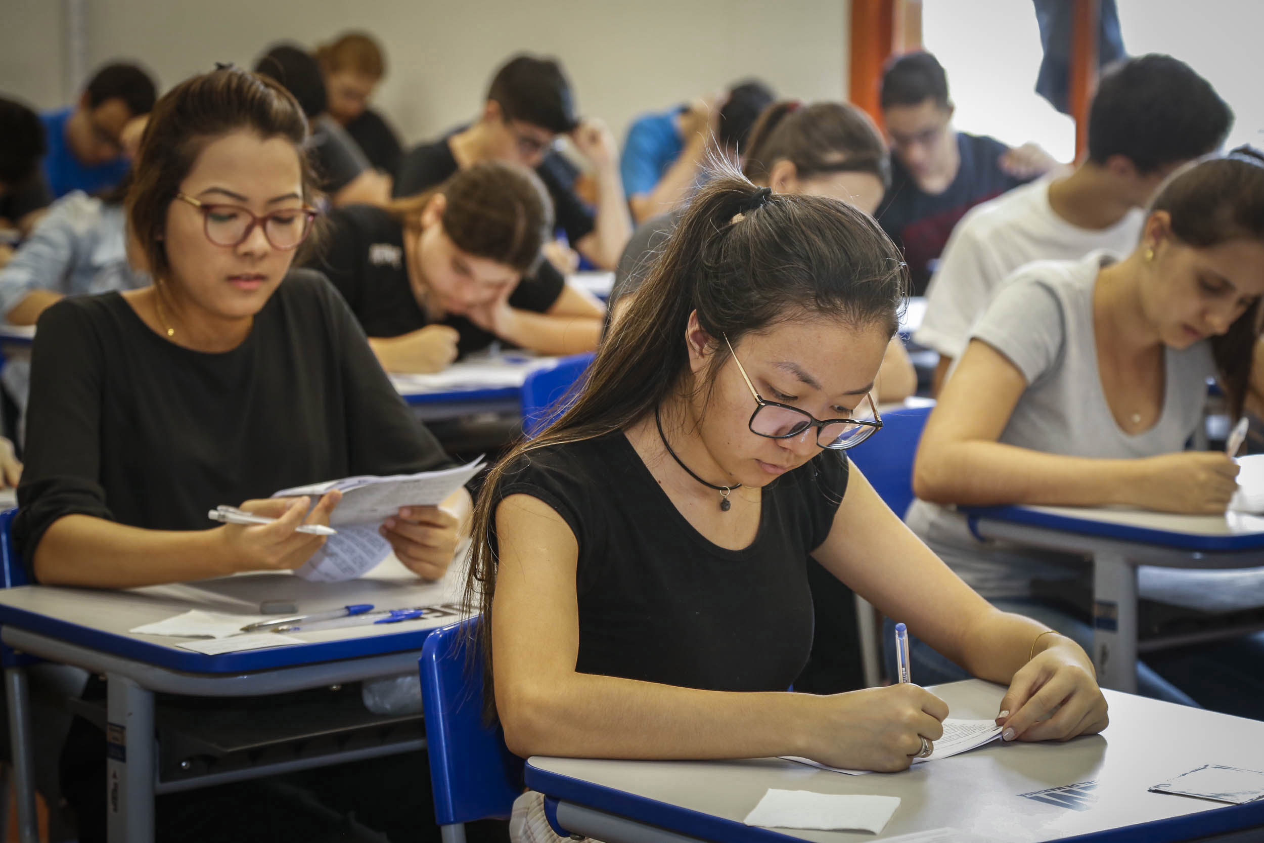 Universidades estaduais do Paraná ofertam 7.299 vagas para cursos de graduação