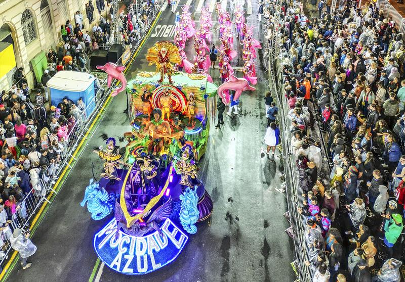 Mocidade Azul é a escola campeã do Carnaval de Curitiba 2023