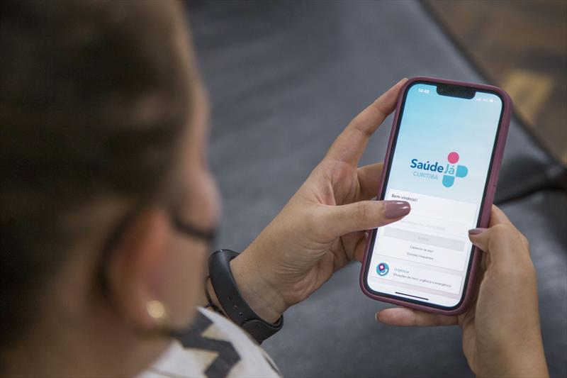 Consultas e exames especializados agora podem ser confirmados pelo app Saúde Já Curitiba