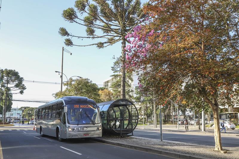 Linhas de ônibus farão desvios para a realização da Meia Maratona de Curitiba