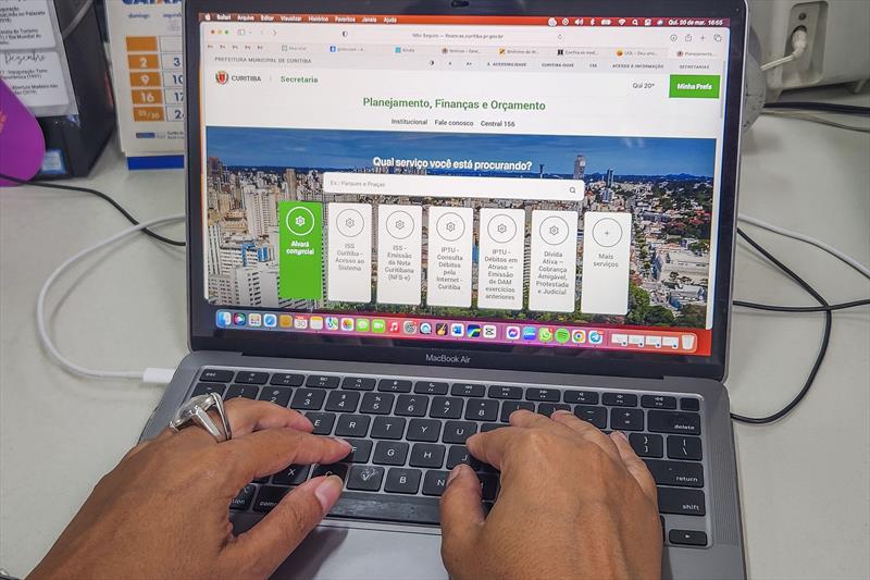Novo portal reúne todos os serviços tributários e financeiros de Curitiba