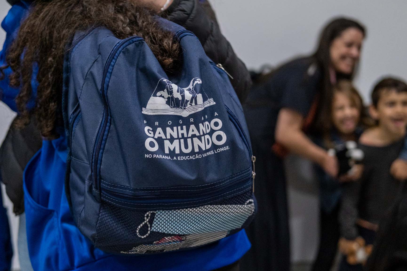 Ganhando o Mundo: Educação divulga lista de alunos aprovados para intercâmbio na França