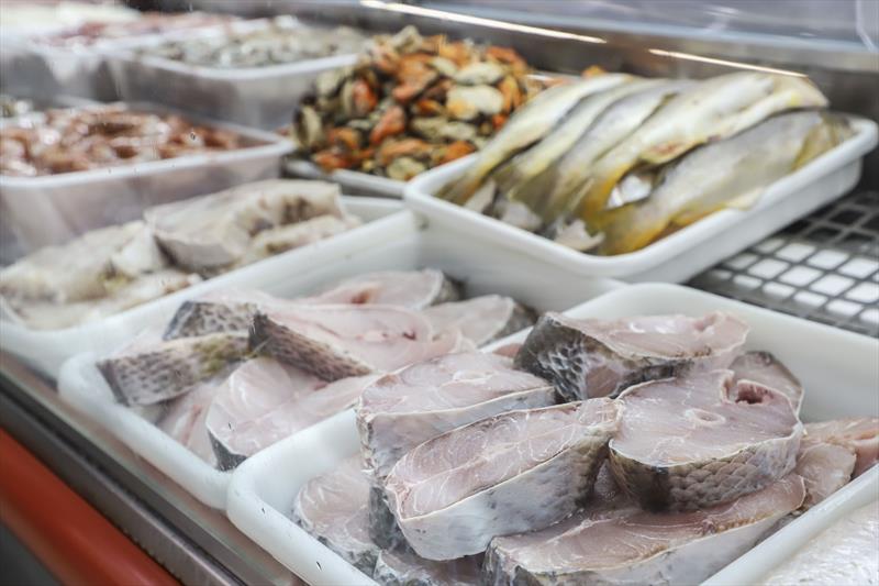 Curitiba terá 17 pontos extras de venda de pescados na semana da Páscoa