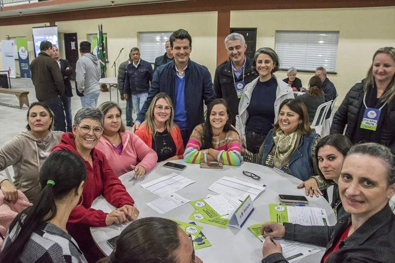 Fala Curitiba: trânsito, pavimentação e saúde são prioridades nas Regionais Tatuquara e Portão