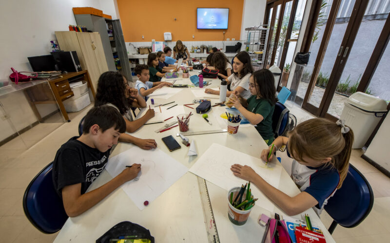 Celebrando 70 anos, Centro Juvenil de Artes Plásticas promove 4º Concurso de Desenho