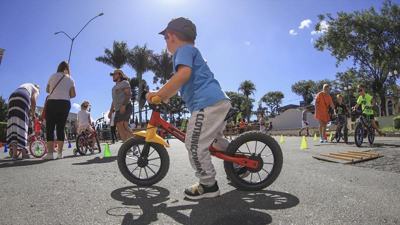 Prefeitura de Curitiba oferece roteiro gratuito de lazer ao ar livre no fim de semana