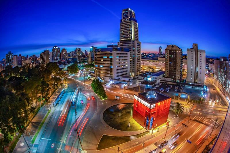 Curitiba é eleita uma das 7 Comunidades Mais Inteligentes do Mundo