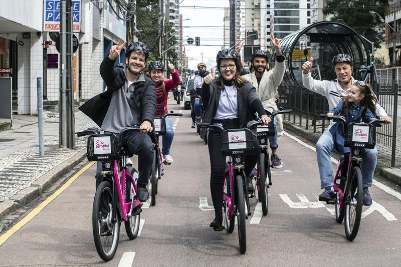 Eduardo Pimentel inaugura 50ª estação de bicicletas compartilhadas em Curitiba