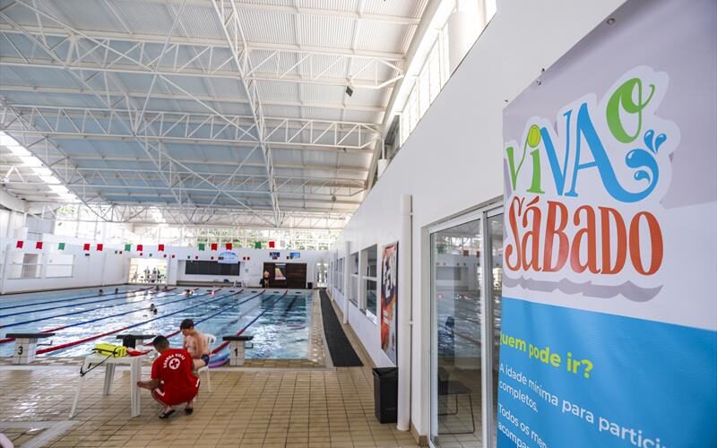 Viva o Sábado: inscrições para nadar e se divertir nos equipamentos da Prefeitura de Curitiba estão abertas