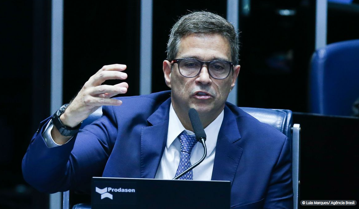 Banco Central estuda o fim do crédito rotativo do cartão de crédito