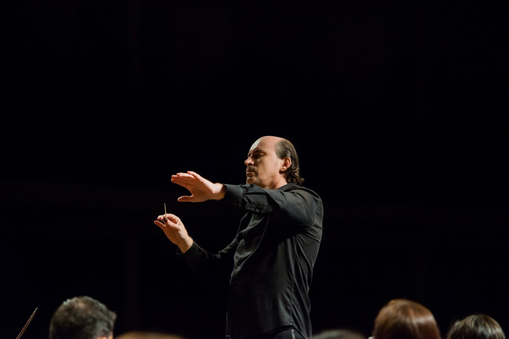 Orquestra Sinfônica apresenta concerto em homenagem à Semana da Pátria no domingo