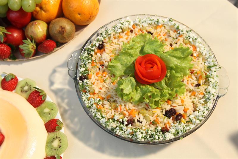 Liceu de Ofícios e Inovação tem 1.454 vagas em cursos gratuitos em Curitiba; culinária natalina é a novidade