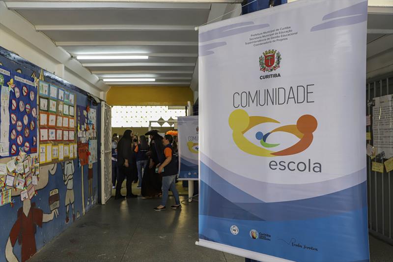 Sábado é dia de cultura, lazer e serviços dentro de escolas da Prefeitura de Curitiba