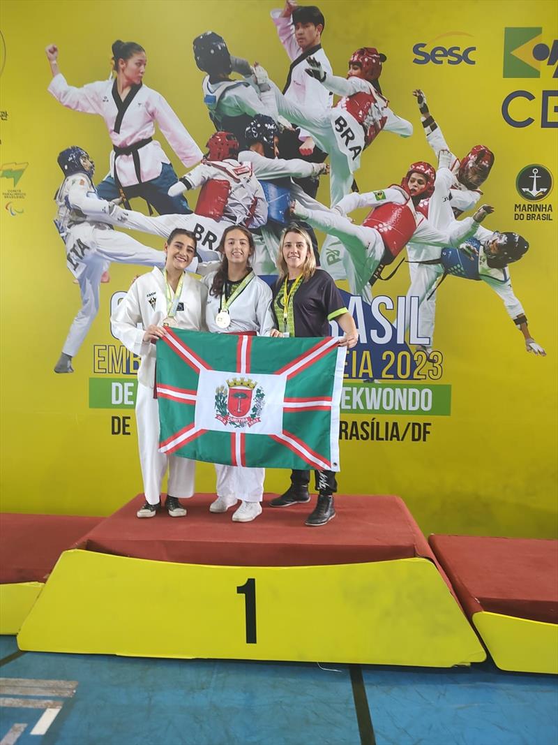 Atletas curitibanos brilham na Copa do Brasil de Taekwondo