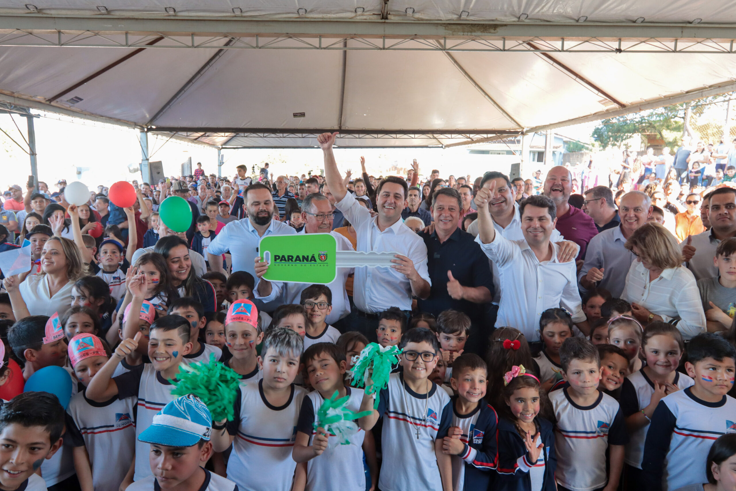 Estado investirá R$ 46,8 milhões em Sengés para pavimentação e construção de escola