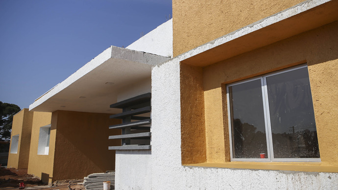 Escola integral Metry Bacila, em construção no norte de Curitiba, vai beneficiar 300 famílias