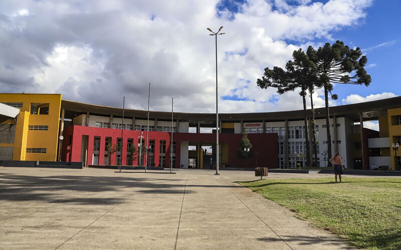 Rua da Cidadania do Cajuru celebra nove anos de serviços e integração comunitária
