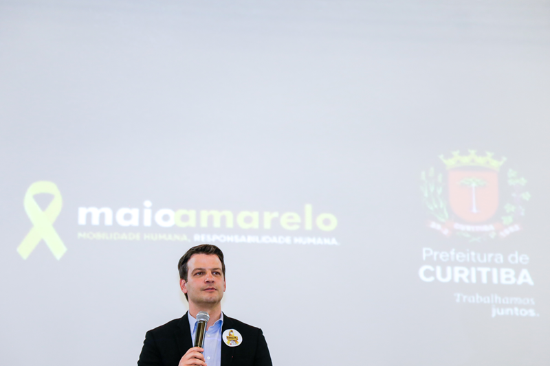 Prefeito anuncia criação da Patrulha da Guarda Municipal para segurança no transporte coletivo