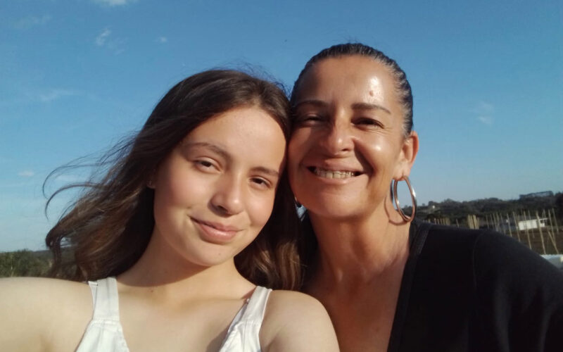 Dia das Mães no Exterior: alunos e familiares do Ganhando do Mundo viverão domingo diferente