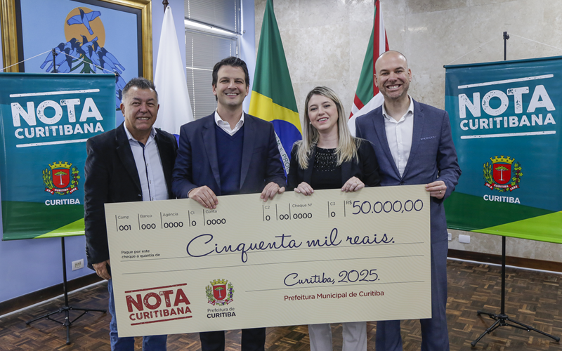 Sorteio do Nota Curitibana ajuda empreendedora a montar estúdio de dança